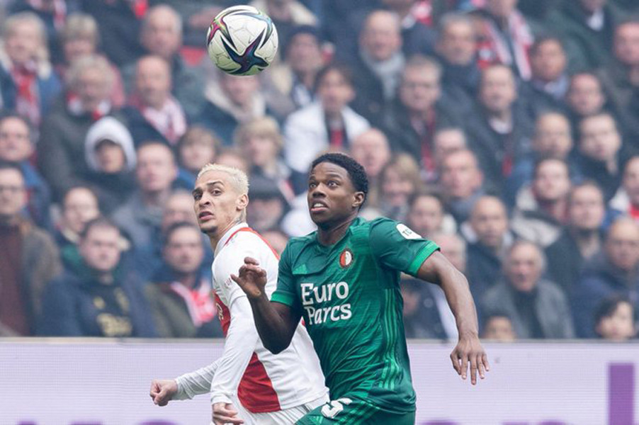 进球的重任 进球的重任