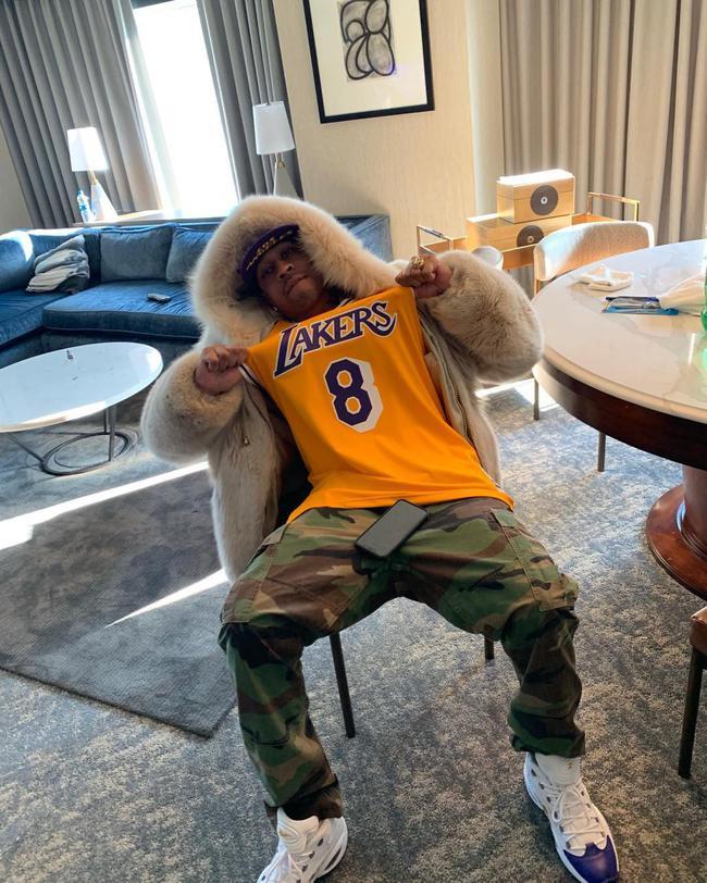 保持范围内 保持范围内